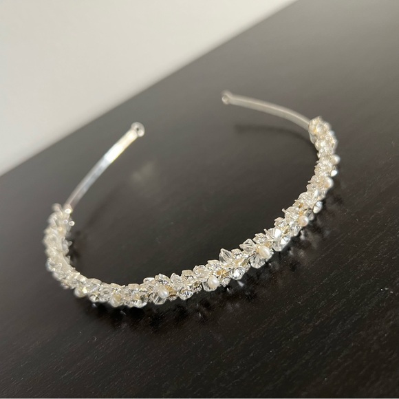 Delicate Silver Crystal and Pearl Headband - Bridal, Wedding NWOT - Picture 7 of 7